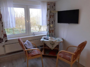 Einzel- oder Doppelzimmer mit Frühstück im Obergeschoß